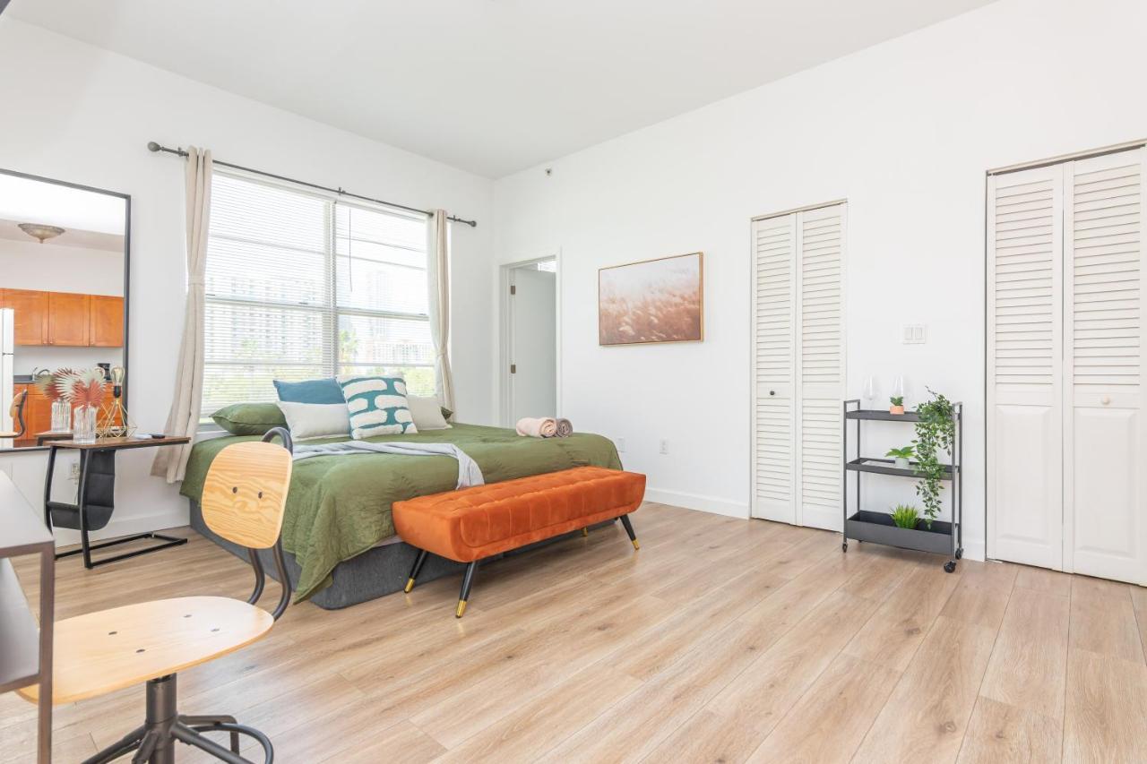 Home Miami Downtown With Balcony - 5 Minutes From Wynwood & Port - Art District Near Beach Екстер'єр фото